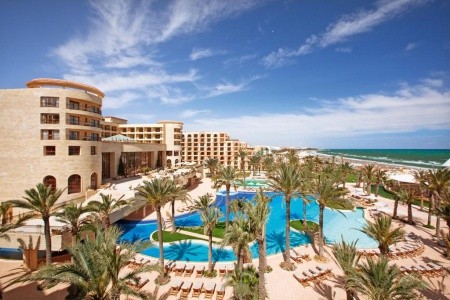 Invia – Mövenpick Resort & Marine Spa, Tunisko