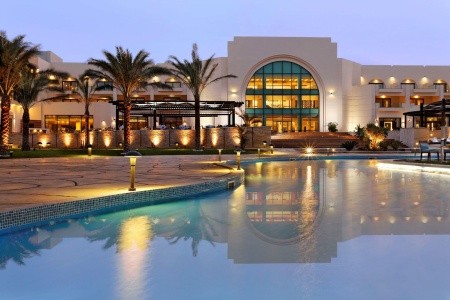 Invia – Mövenpick Resort Soma Bay, Hurghada